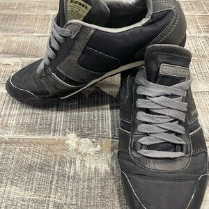 Diesel Men's Charcoal and Gray Sneakers